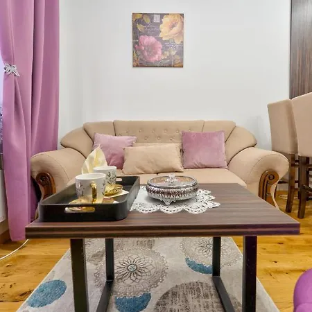 Avala 26, Kompleks Titova Апартаменты Златибор