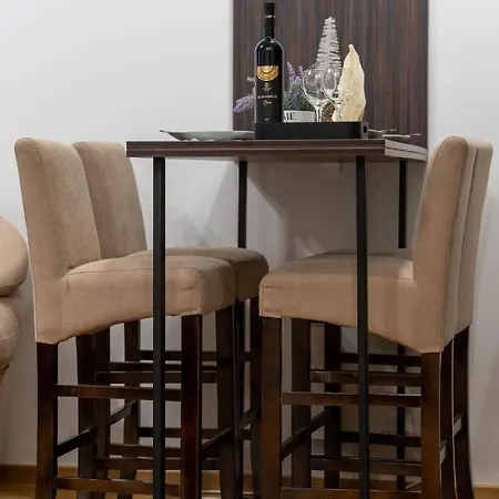 Avala 26, Kompleks Titova * Златибор