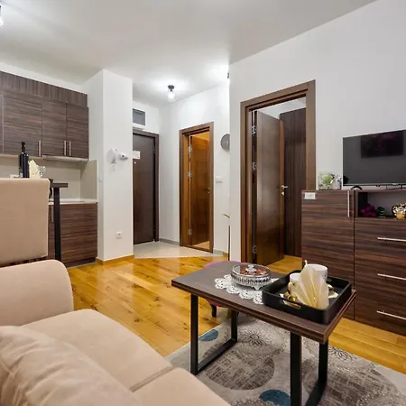 Апартаменты Avala 26, Kompleks Titova