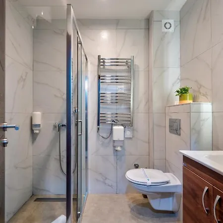 Avala 26, Kompleks Titova Апартаменты *