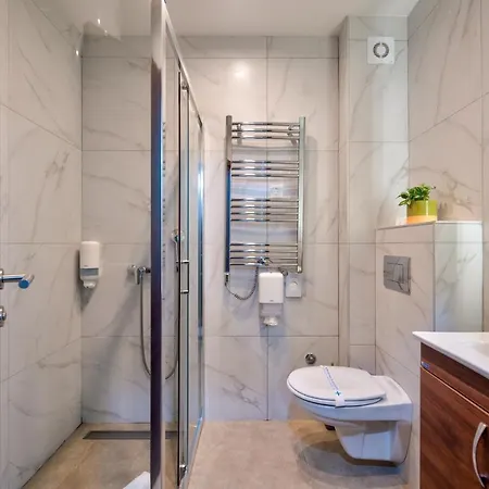 Avala 26, Kompleks Titova Апартаменты *