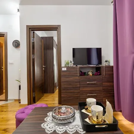 Lägenhet Avala 26, Kompleks Titova *