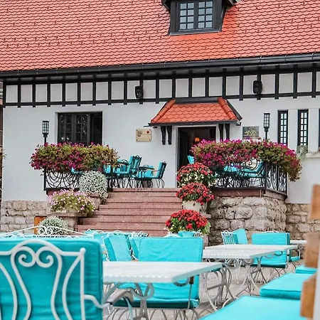 Avala 26, Kompleks Titova Zlatibor