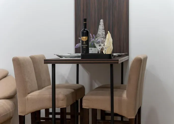 아파트 Avala 26, Kompleks Titova *