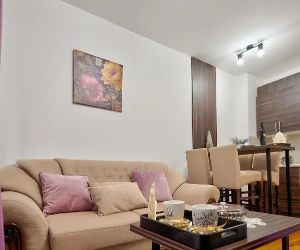 Apartman Avala 26, Kompleks Titova *