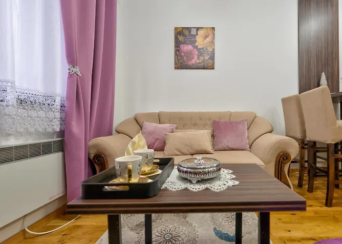 아파트 Avala 26, Kompleks Titova *