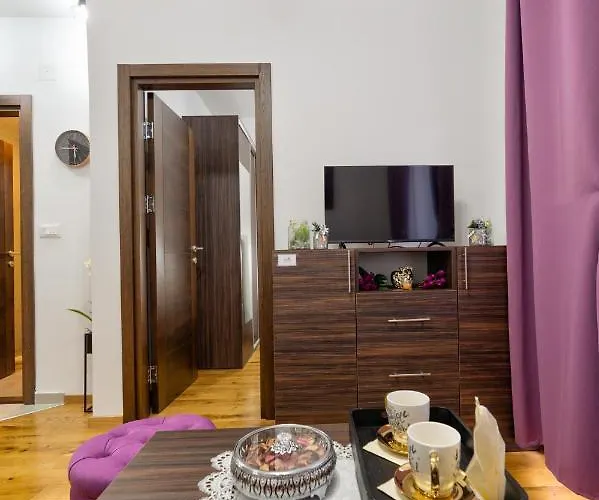 Apartman Avala 26, Kompleks Titova *